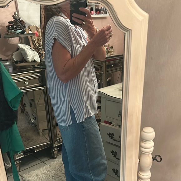 Rails blue striped daisy embroidered top - Picture 6 of 13